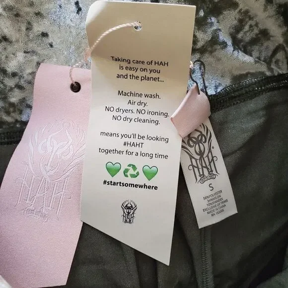 NEW! HAH | Velvet Stirrup Pants Leggings - size Small in Sage Green - Picture 15 of 16